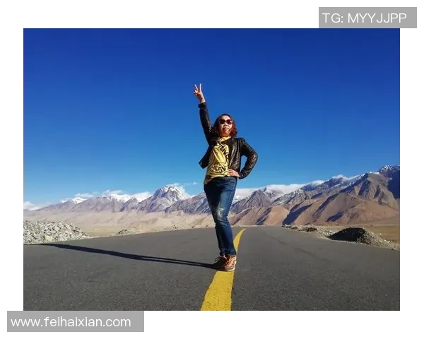 深度对话：周娜在CSGO世界中的成长与挑战之路